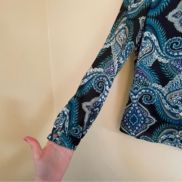 Worthington Petite Woman's Long Sleeve Shirt Size PS - Picture 3 of 8